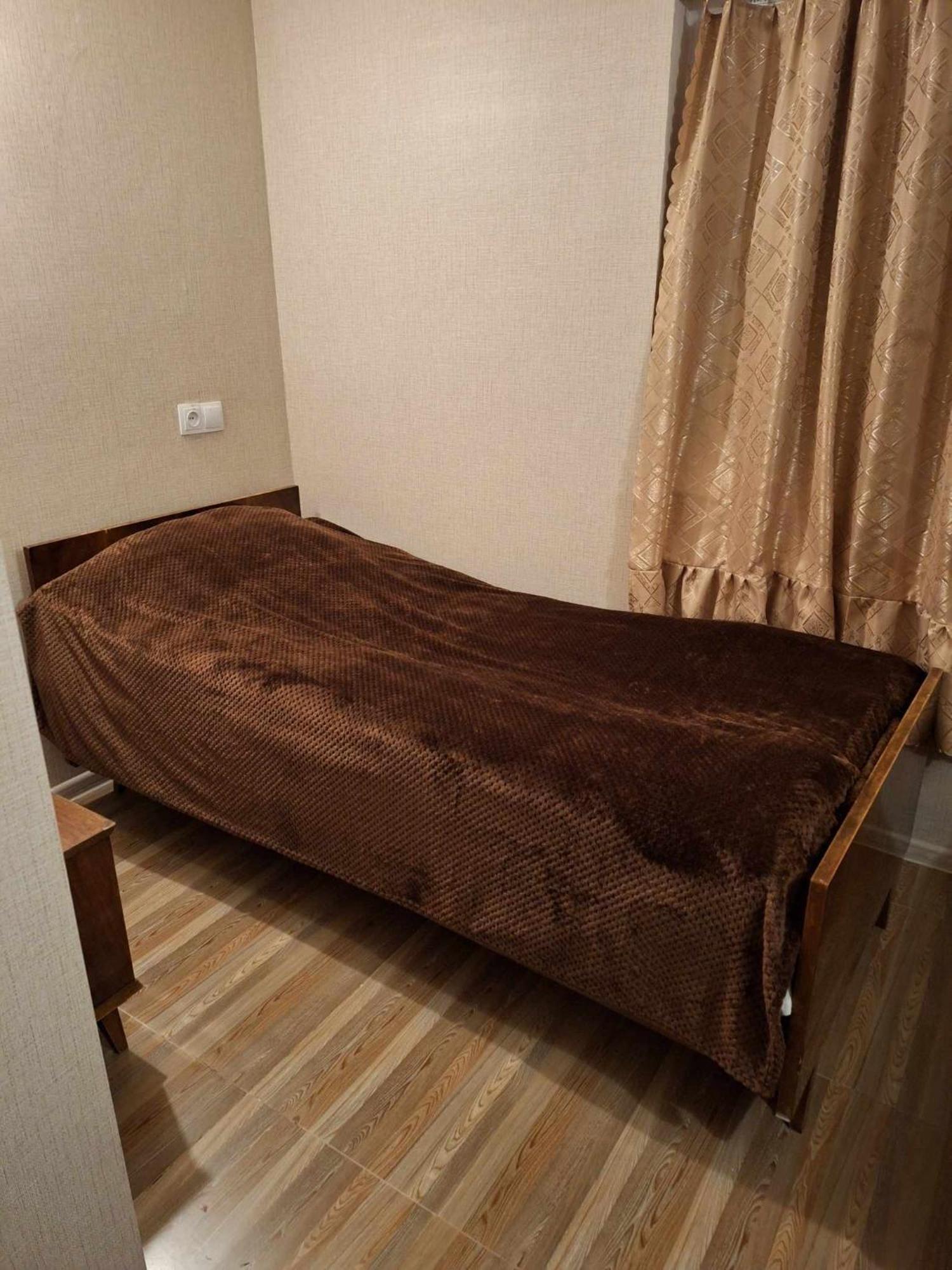 Lux-2-Or-1- Persons Irodion Evdoshvili Street #15 Koetaisi Buitenkant foto